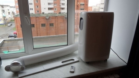 Electrolux EACM-11 CL/N3 / Кондиционеры